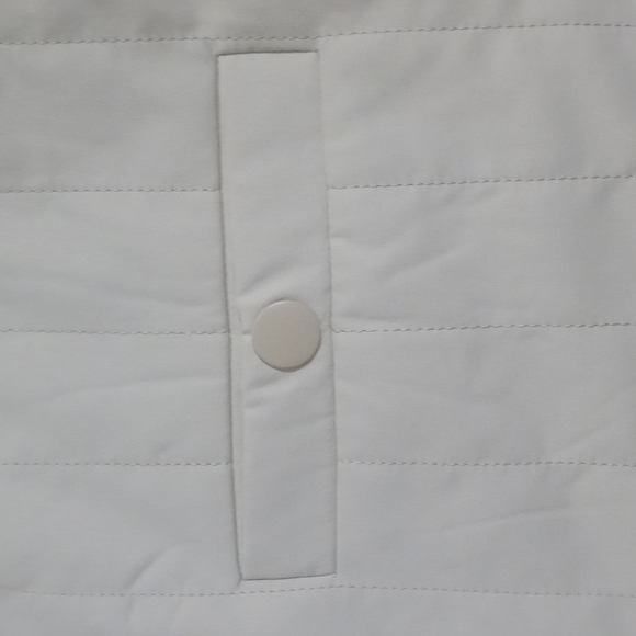 ALFANI - Reversible Quilted Vest Medium (NEW WITH TAG) - Picture 4 of 12